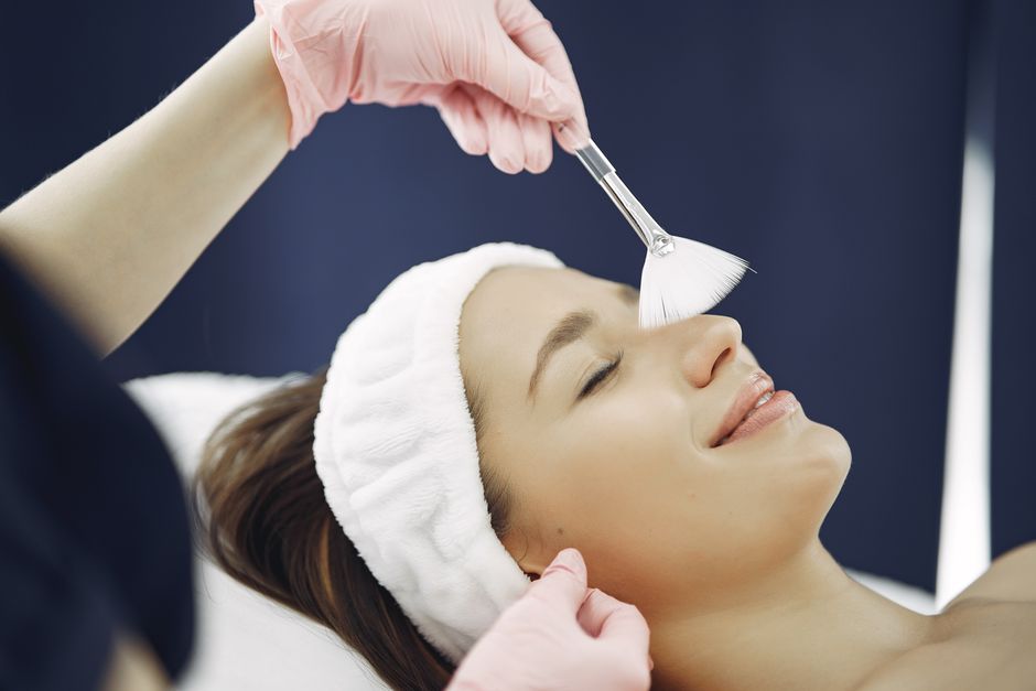 chemical peeling treatment